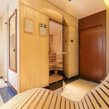 With Terrace And Sauna By Grand *